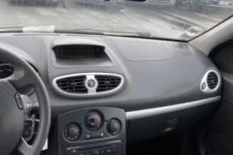 Tambour arriere droit RENAULT CLIO 3