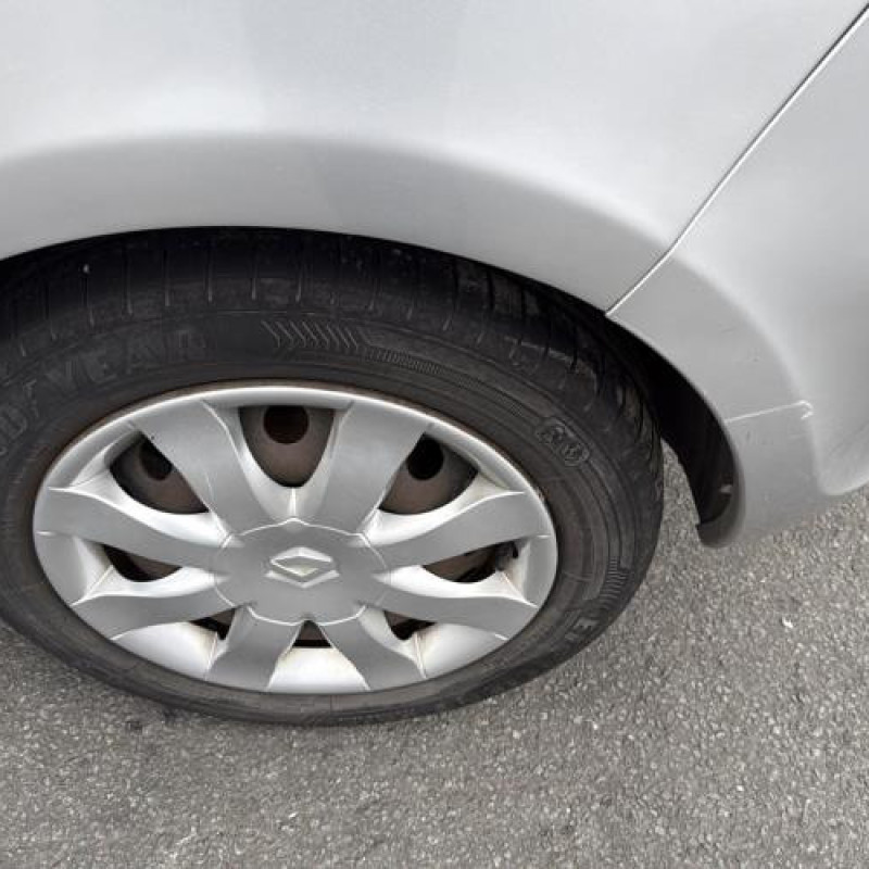 Tambour arriere droit RENAULT CLIO 3 Photo n°15