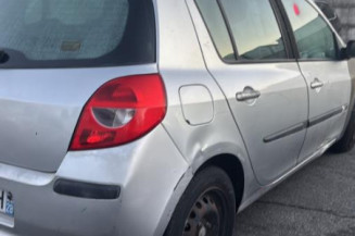 Tambour arriere droit RENAULT CLIO 3