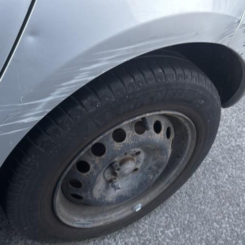 Tambour arriere droit RENAULT CLIO 3 Photo n°19