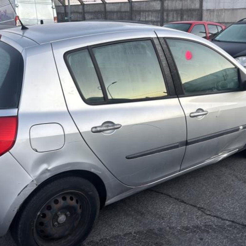 Tambour arriere gauche RENAULT CLIO 3 Photo n°7