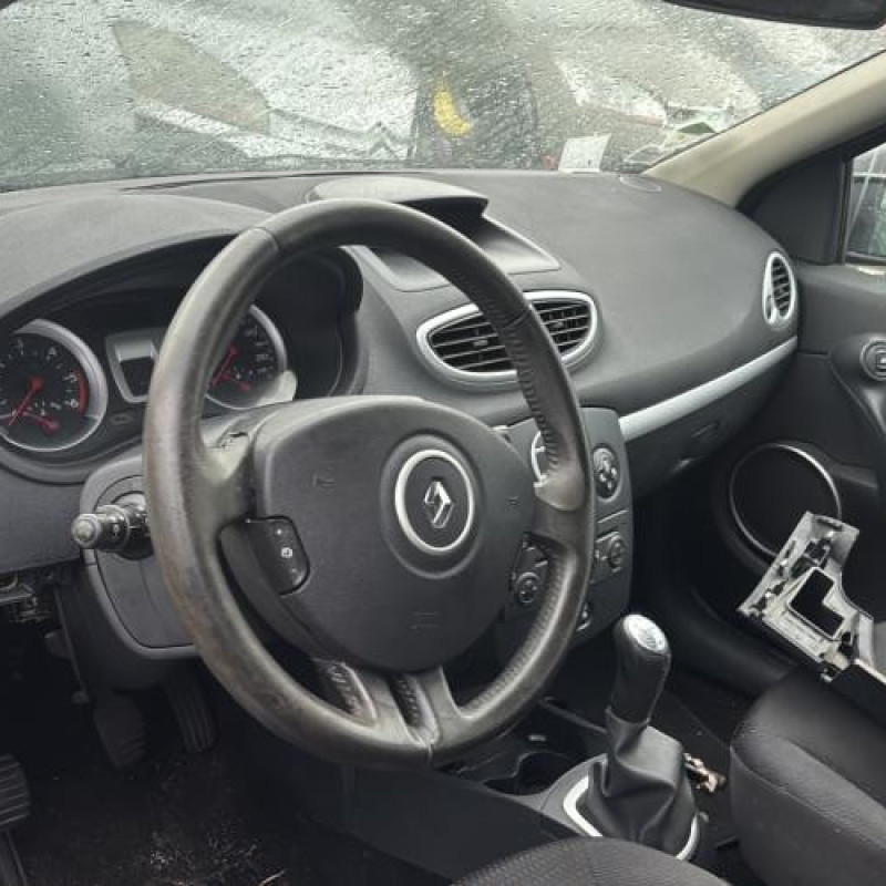 Tambour arriere droit RENAULT CLIO 3 Photo n°13