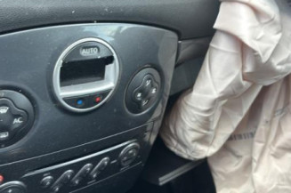 Tambour arriere droit RENAULT CLIO 3