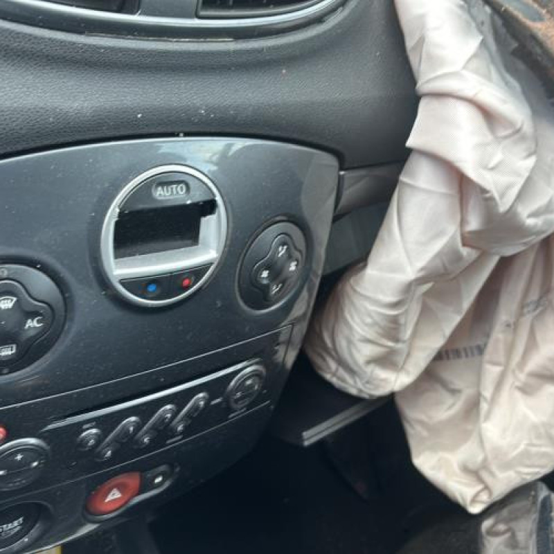 Tambour arriere droit RENAULT CLIO 3 Photo n°17