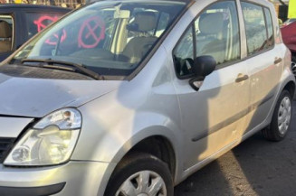 Reservoir essence RENAULT MODUS Photo n°1