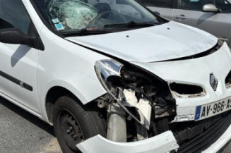 Tambour arriere droit RENAULT CLIO 3