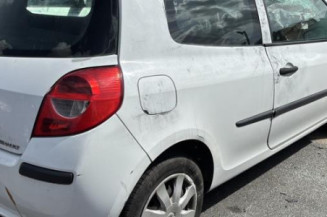 Tambour arriere droit RENAULT CLIO 3