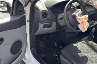 Tambour arriere droit RENAULT CLIO 3