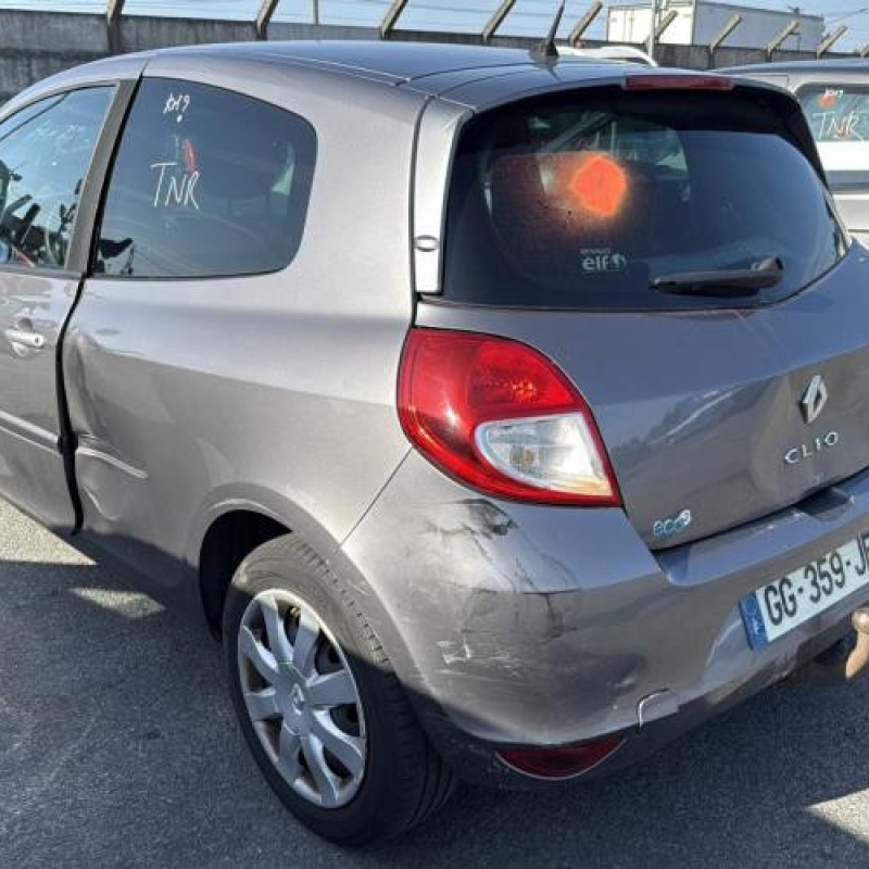 Tambour arriere droit RENAULT CLIO 3 Photo n°4