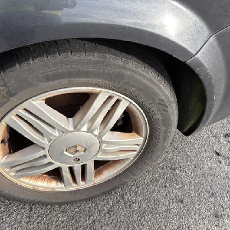 Pare choc arriere RENAULT GRAND SCENIC 2 Photo n°20