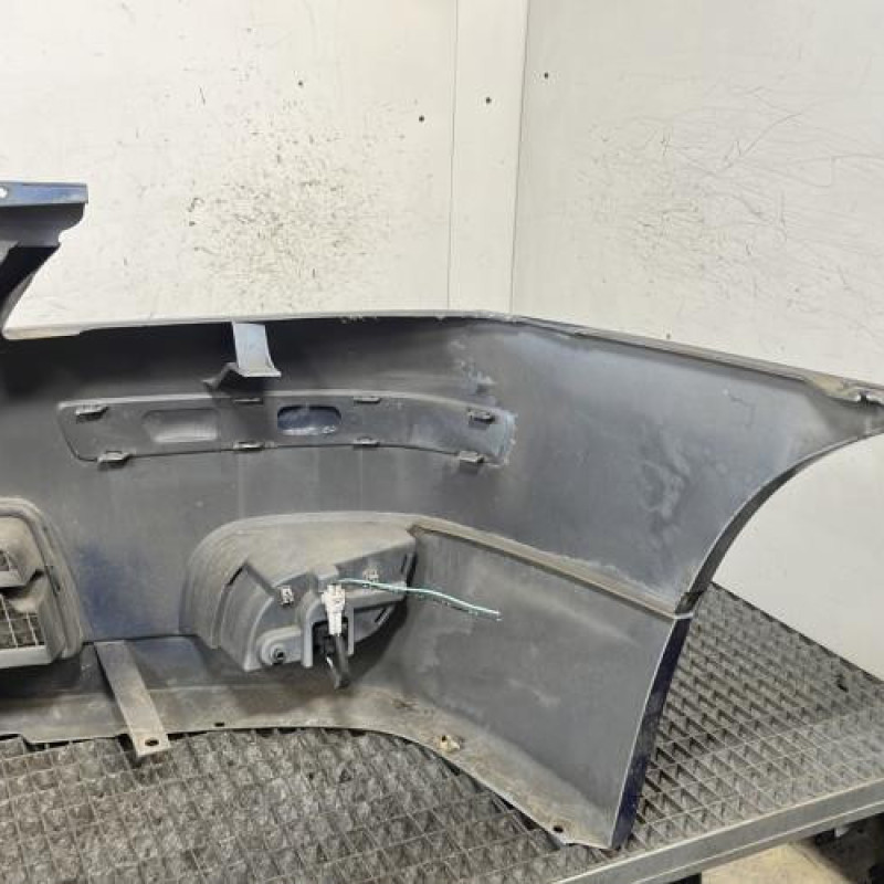 Pare choc avant SUZUKI LIANA Photo n°4