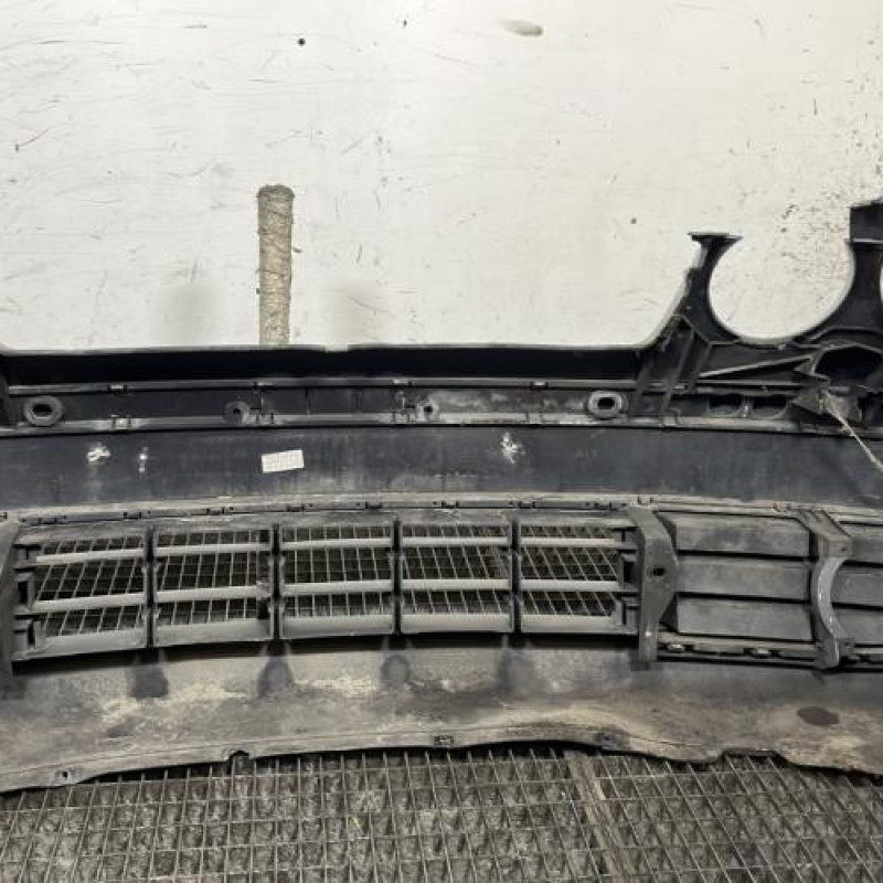 Pare choc avant VOLKSWAGEN POLO 4 Photo n°5