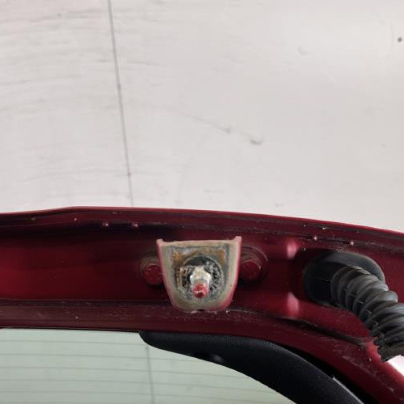 Malle/Hayon arriere PEUGEOT 208 1 Photo n°7