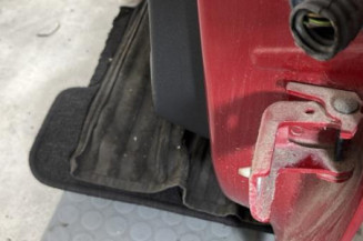 Porte arriere gauche PEUGEOT 208 1