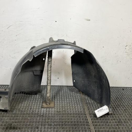 Pare boue avant gauche PEUGEOT 208 1 Photo n°1