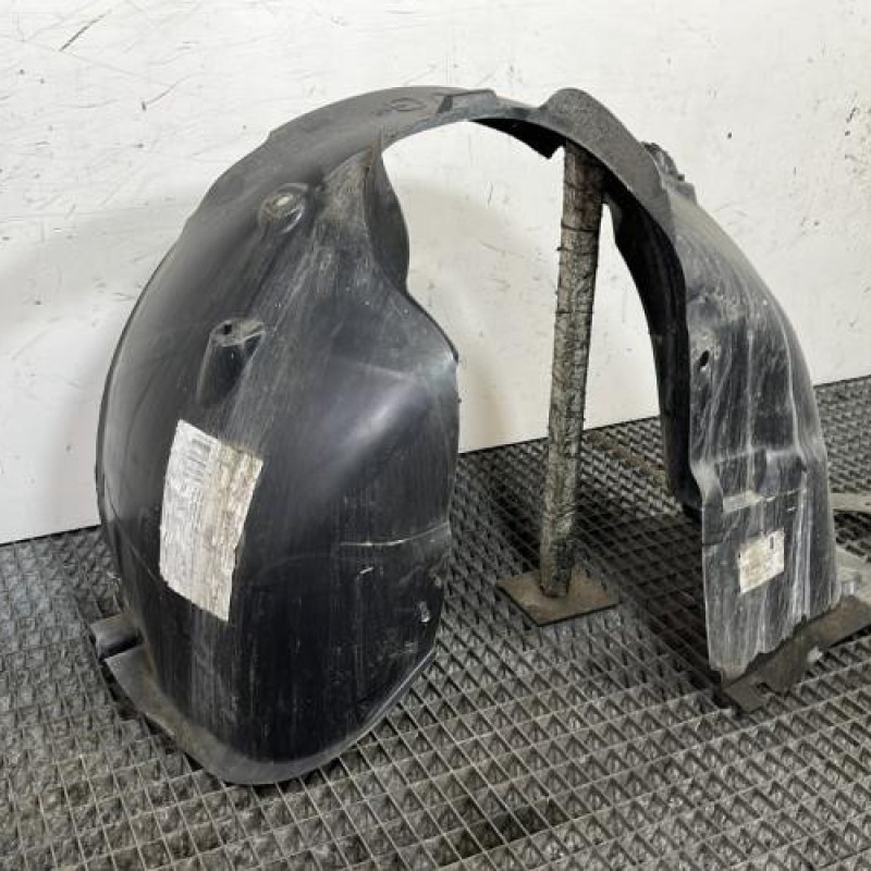 Pare boue avant gauche PEUGEOT 208 1 Photo n°3