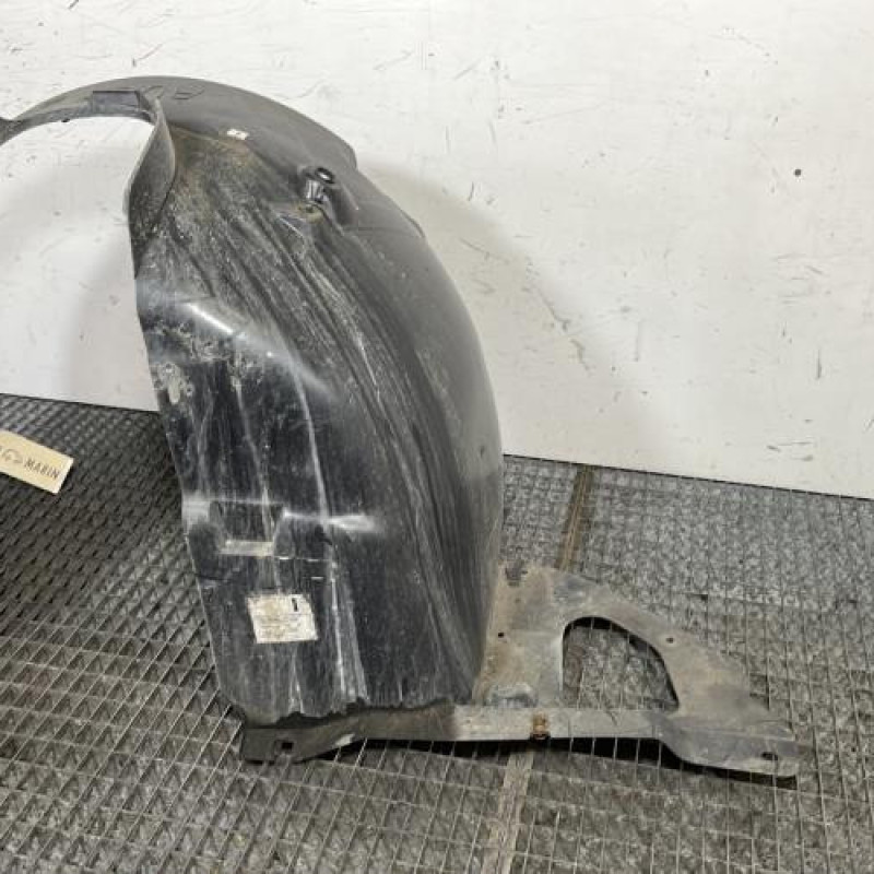 Pare boue avant gauche PEUGEOT 208 1 Photo n°4