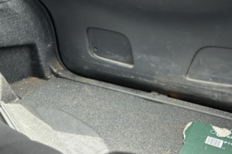 Pare choc arriere RENAULT CLIO 3