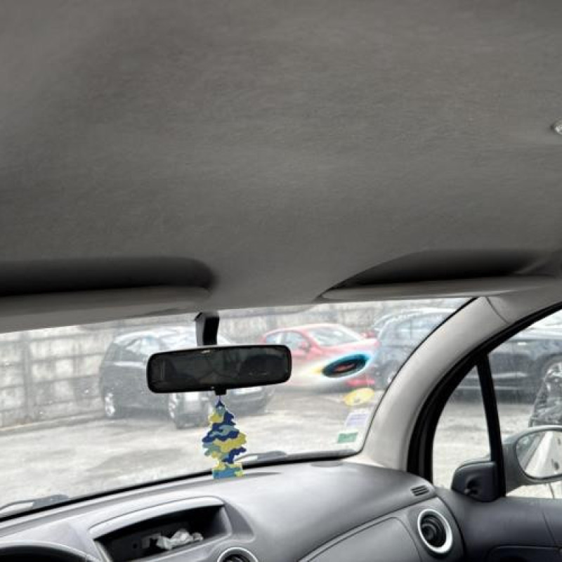 Pare boue avant droit CITROEN C3 1 Photo n°19