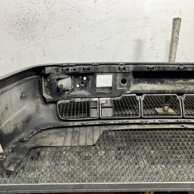 Pare choc avant VOLKSWAGEN PASSAT 3 Photo n°6