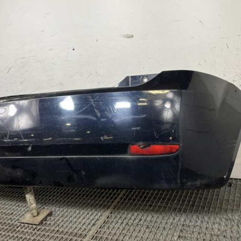 Pare choc arriere FORD FIESTA 5 Photo n°3