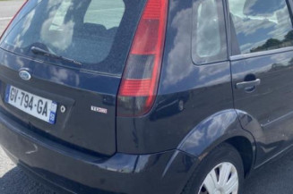 Pare choc arriere FORD FIESTA 5