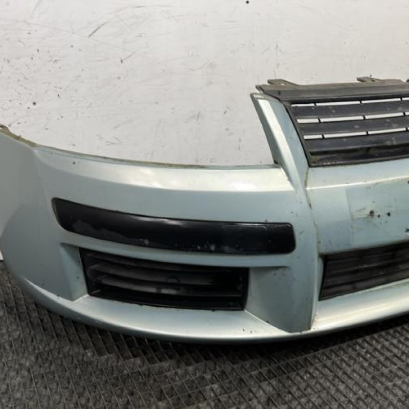 Pare choc avant FIAT STILO Photo n°2