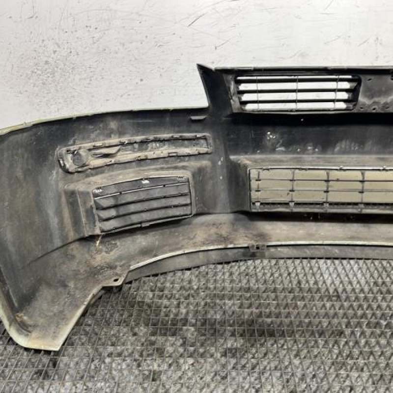 Pare choc avant FIAT STILO Photo n°6