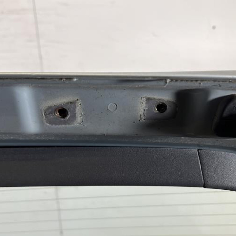 Malle/Hayon arriere KIA RIO 2 Photo n°7