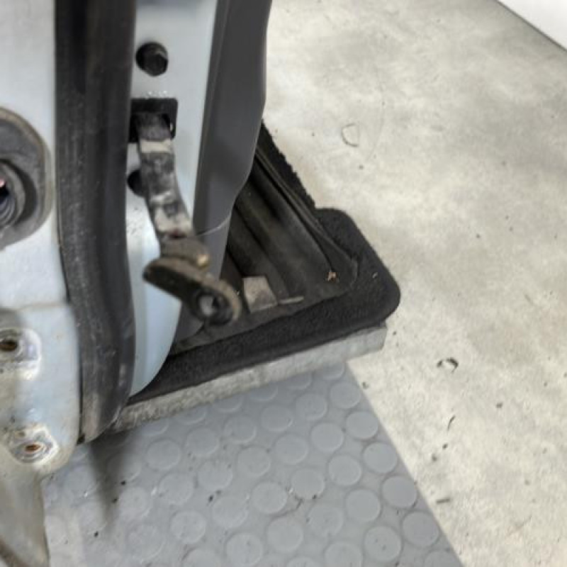 Porte avant droit KIA RIO 2 Photo n°5