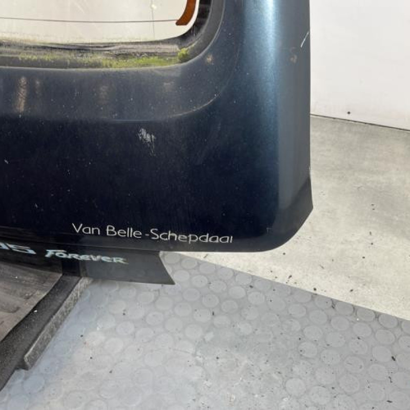 Malle/Hayon arriere PEUGEOT 205 Photo n°5