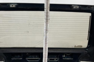 Malle/Hayon arriere PEUGEOT 205