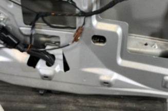 Malle/Hayon arriere FORD FUSION