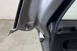 Malle/Hayon arriere RENAULT CLIO 3