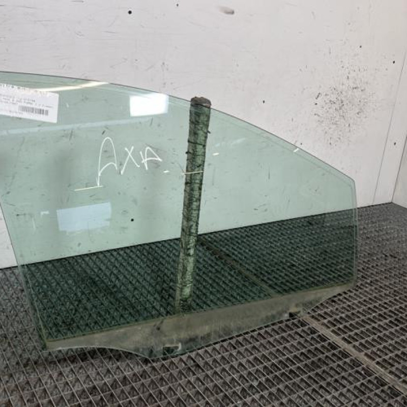 Vitre avant droit MERCEDES CLASSE B 245 Photo n°3