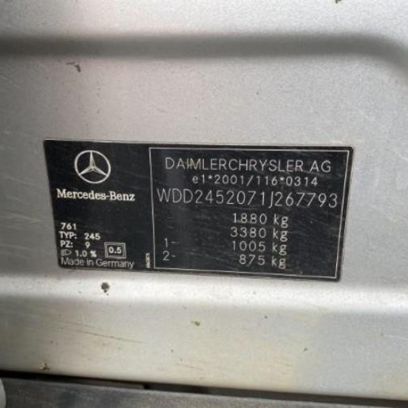 Vitre avant gauche MERCEDES CLASSE B 245 Photo n°15