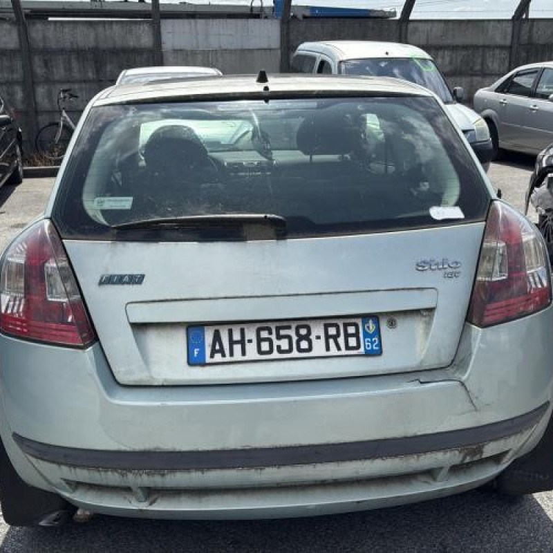 Vitre avant gauche FIAT STILO Photo n°11