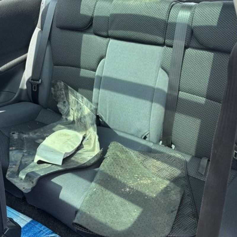 Vitre avant gauche FIAT STILO Photo n°18