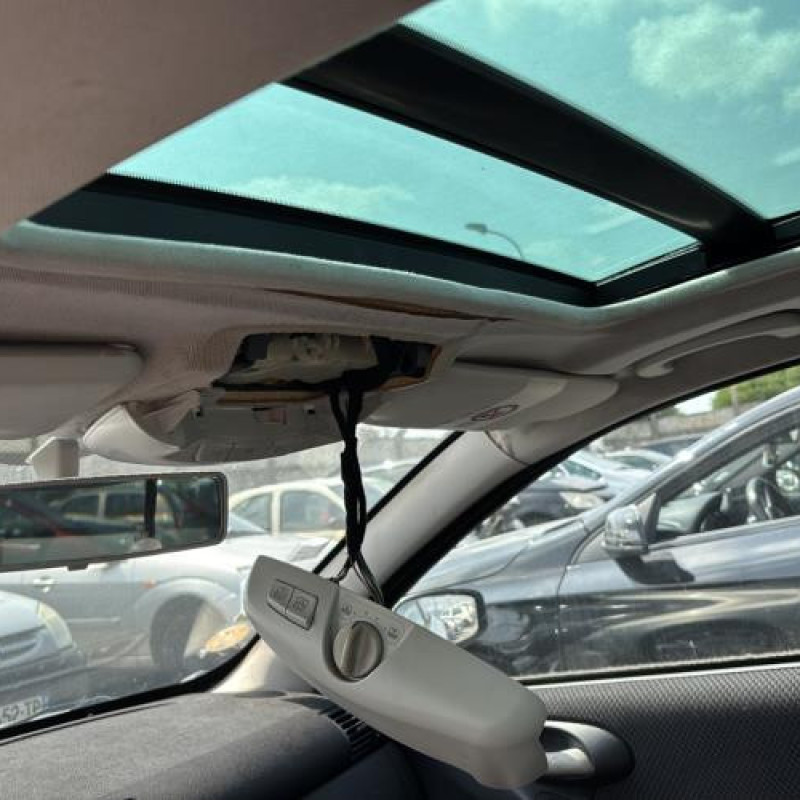 Vitre avant gauche FIAT STILO Photo n°20