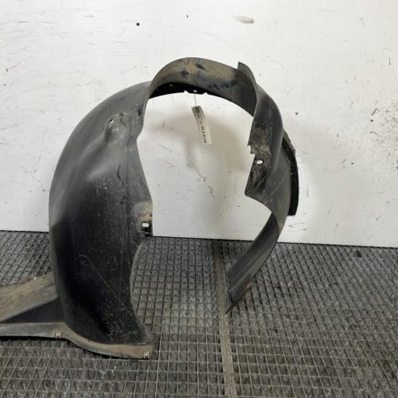 Pare boue avant droit VOLKSWAGEN POLO 5 Photo n°2