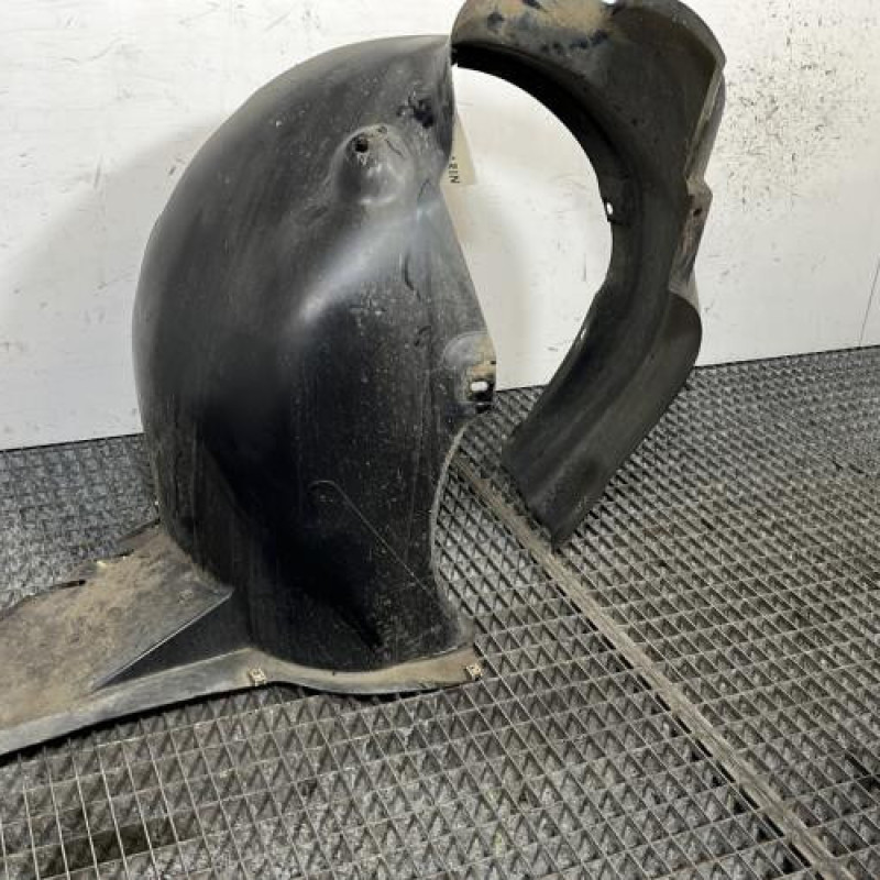 Pare boue avant droit VOLKSWAGEN POLO 5 Photo n°3