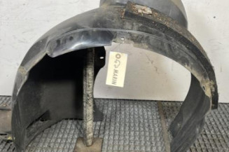 Pare boue avant gauche VOLKSWAGEN POLO 5 Photo n°1