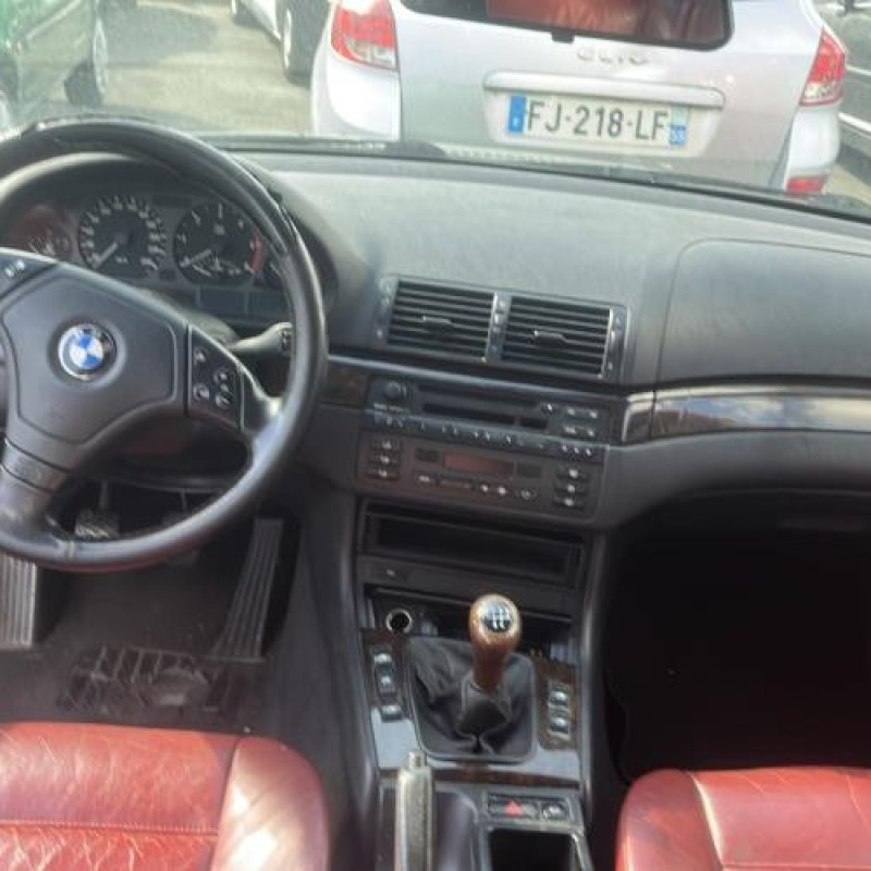 Aile avant droit BMW SERIE 3 E46 Photo n°16