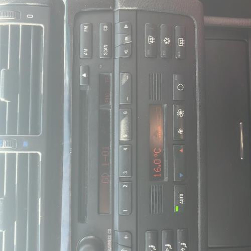 Aile avant droit BMW SERIE 3 E46 Photo n°20