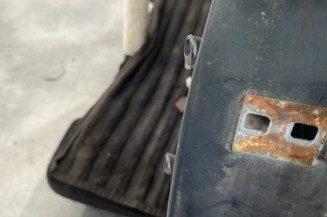 Porte avant gauche PEUGEOT 205