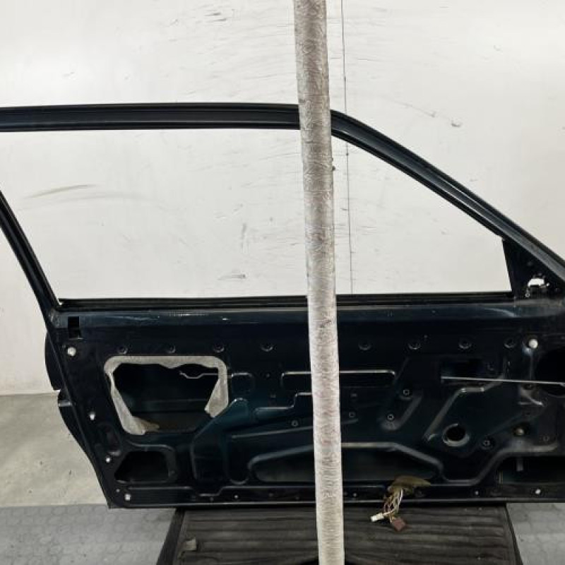 Porte avant gauche PEUGEOT 205 Photo n°6