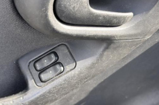 Bras essuie glace arriere OPEL CORSA C