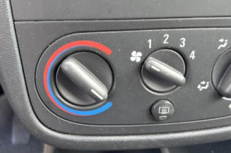 Bras essuie glace arriere OPEL CORSA C