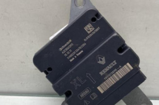 Boitier air bag RENAULT CLIO 4 Photo n°1