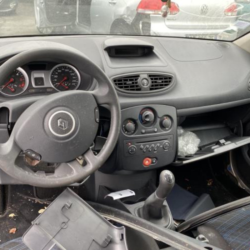 Porte arriere droit RENAULT CLIO 3 Photo n°19